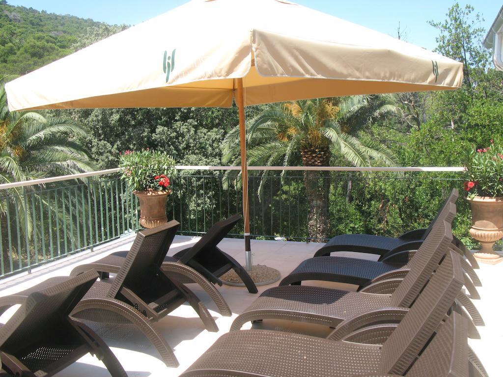 Hotel Villa Elisabeth - Veli Losinj Health Resort Екстер'єр фото